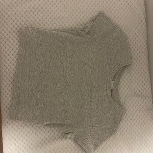 Aritzia Short Sleeve t shirt